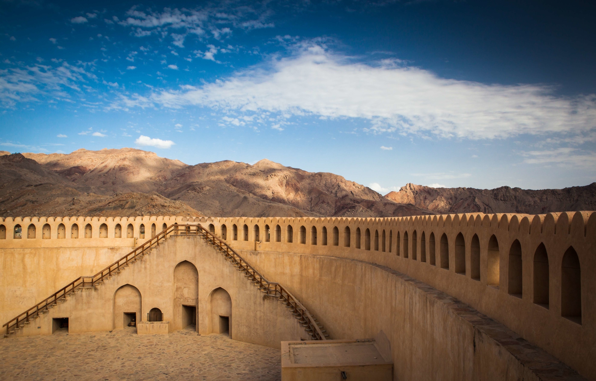 remparts-fort-nizwa