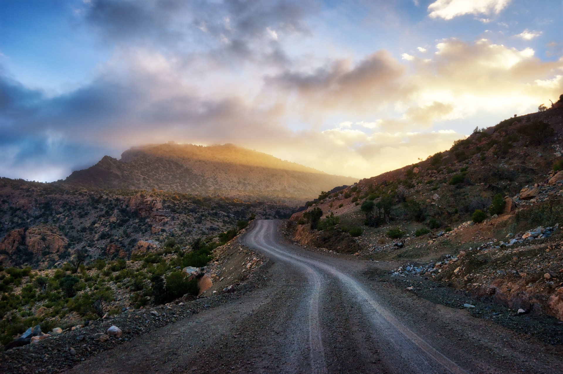 route-montagne-hajar