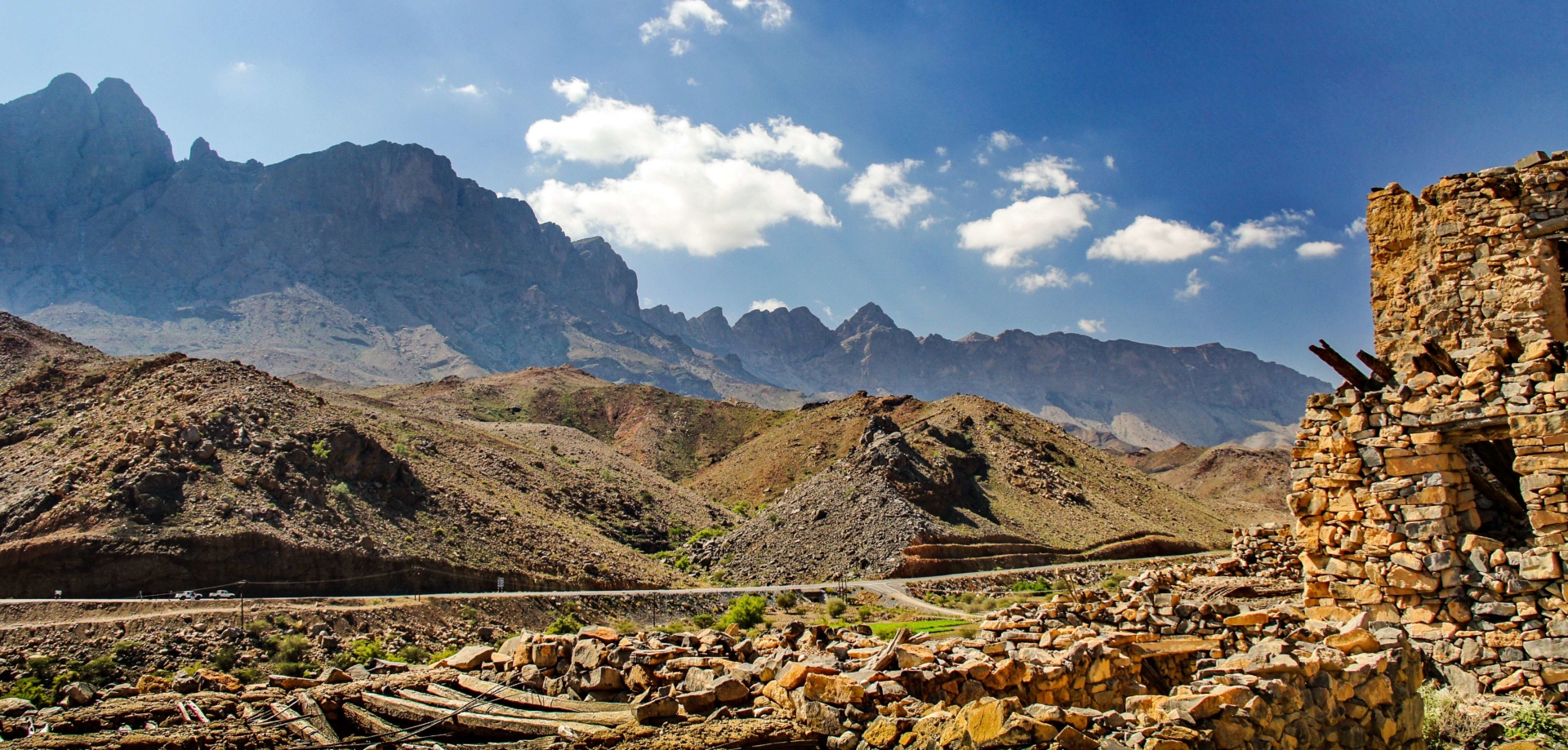 paysage-monts-hajar-oman