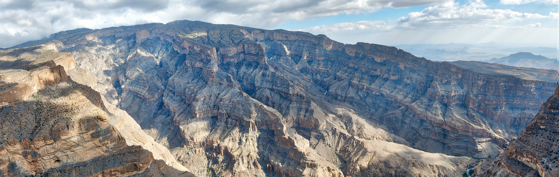 grand canyon jebel shams oman